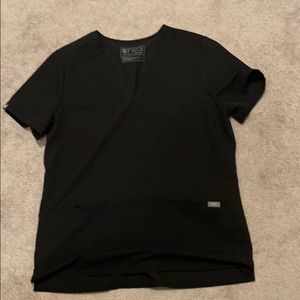 Figs 2 pocket scrub top